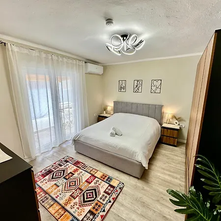 Апартаменты Skyline Nest *